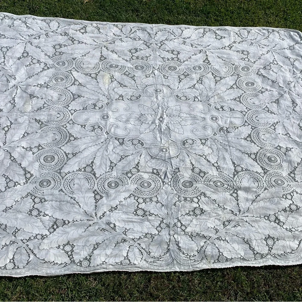 Table cloth